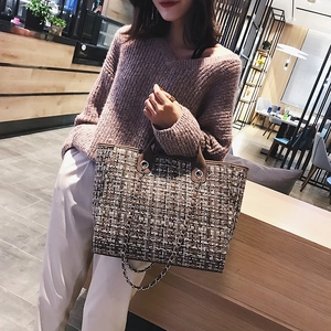Women's plaid tweed bucket bag with metal chain strap and large capacity design