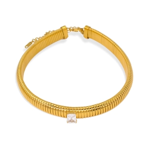Gold-plated chunky choker necklace with striped texture and square zircon gemstone