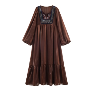 Robe Longue Bohème Brodée Ethnique Chiffon Manches Lanternes Longues Ourlet Volanté Vacances Vintage Femmes