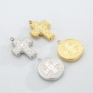 Pendentif Croix Médaille Saint Benoît Acier Inoxydable Creux Rétro Religieux Bijoux Charms Accessoires