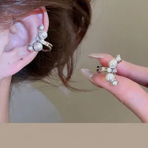 Elegant Vintage Faux Artificial Pearl Zircon Ear Cuff Non-pierced Clip On Earring For Women French Style Silver Color Arc Shaped