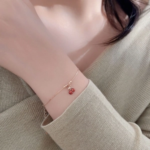 Elegant S925 sterling silver cherry pendant bracelet in rose gold for women