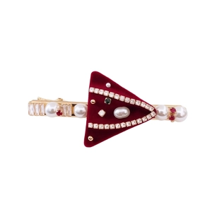 Retro triangle velvet hair clip with pearls and rhinestones on a gold metal base