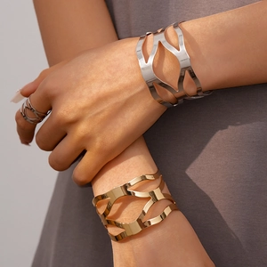 Bracelet Manchette Et Bague En Métal Géométrique Creux Motif Vague Irrégulière Bijoux De Mode Modernes Minimalistes Femmes
