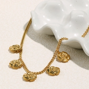 18K gold plated stainless steel necklace featuring five delicate rose flower charms