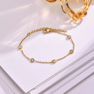 Minimalist Stainless Steel Bracelet With Round Bezel Cubic Zirconia Elegant Gold Plated Adjustable Chain For Women
