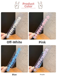 Barrettes fleurs en résine blanc crème, rose, bleu et violet avec perle centrale
