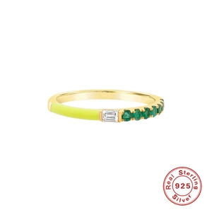 925 Sterling Silver Ring with Yellow Enamel and Emerald Green Zirconia Inlay