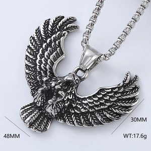Detail showing eagle wing pendant dimensions 48mm by 30mm with weight 17.6g