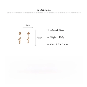 Detailed size chart of gold metallic leaf tassel earrings with alloy material and dimensions