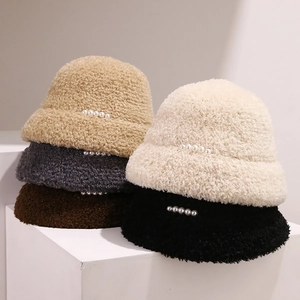 Women Winter Warm Bucket Hat Faux Lamb Wool Plush Basin Hat With Elegant Faux Artificial Pearls Windproof Solid Color Simple