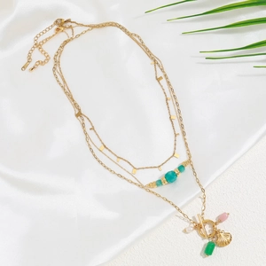 Collana a tre strati in ottone placcato oro 18K con pietre naturali e conchiglia