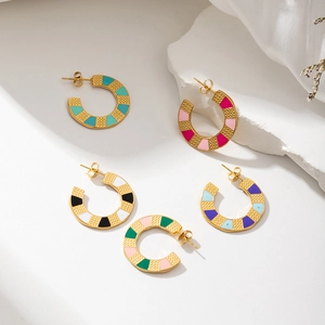 Fashionable C-shaped gold plated titanium steel earrings with colorful enamel drip oil patterns