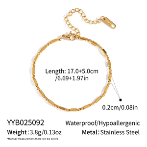 Détail de la chaîne en acier inoxydable plaqué or 18K avec fermoir et dimensions