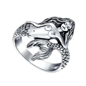 Bague sirène rétro en argent avec écailles gravées et détails de sculpture vintage