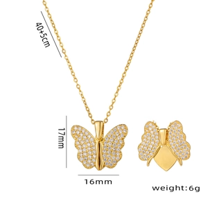 Gold butterfly necklace and earring set with dimensions 17mm and 40+5cm length