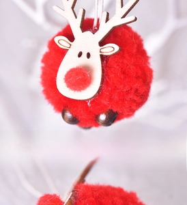 Noël pompon rouge renne ornement suspendu mignon tête en bois peluche décoration de fête