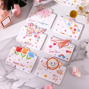 Lot de cartes de vœux minimalistes dessinées à la main avec motifs mignons et vœux.