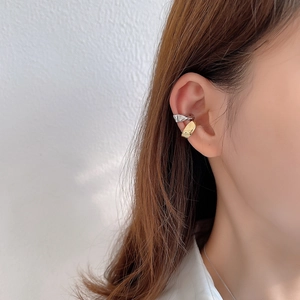 Minimalist S925 sterling silver irregular ear cuffs in gold and silver finish