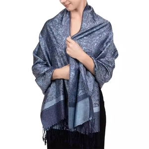 Women's blue-grey shawl with paisley jacquard patterns and elegant fringe tassels