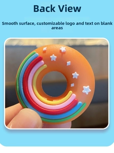 Porte-clés donut en silicone 3D avec arc-en-ciel et surface lisse personnalisable au verso