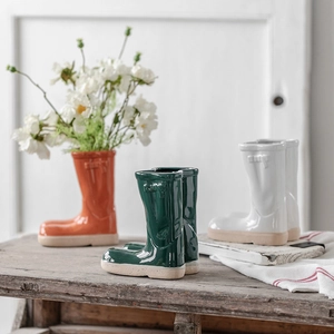 Creative Rain Boot Shaped Ceramic Vase Nordic Minimalist Shoe Flower Pot Glazed Desktop Decorative Hydroponic Flowerpot For Home Office Decor