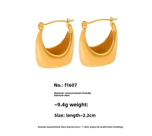 Detail view of 18K gold plated PVD titanium steel crescent hoop earrings with size specs