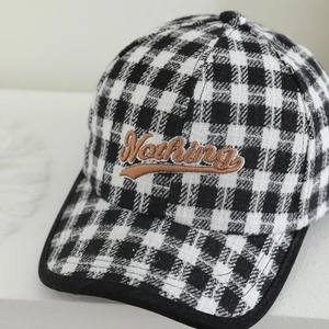 Retro black and white checkered wool baseball cap with Nothing embroidery and black brim