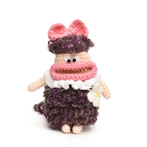 Handmade crochet cartoon shoulder bag for children in purple and pink with flower detail