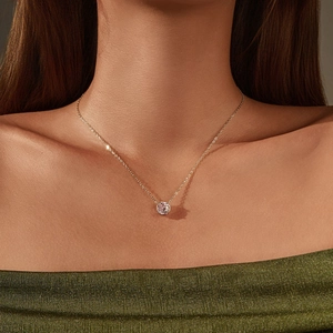 Elegant S925 sterling silver necklace with clear rose cut sparkling gemstone on a model