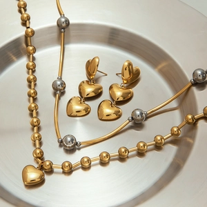 Parure de bijoux élégante cœur en acier inoxydable et boucles d'oreilles or et argent