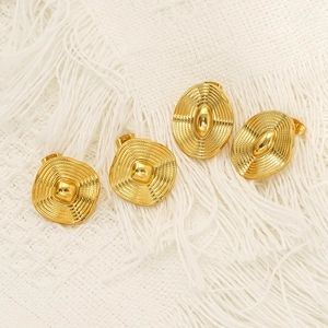 Vintage gold-plated titanium steel round and oval stud earrings with ripple texture