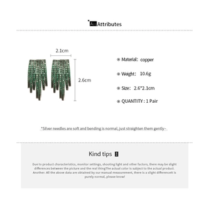 Detailed size and specs chart of multilayer C-shaped green zircon copper earrings
