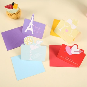 Mini cartes de voeux 3D avec tour Eiffel et coeurs, avec enveloppes assorties