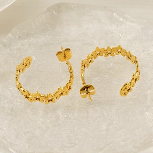 Minimalist 18K gold hollow star C-shaped hoop earrings for women with polished finish