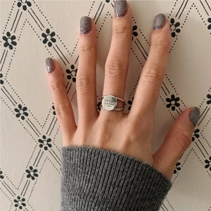 925 sterling silver vintage round engraved ring with You deserve to be loved text