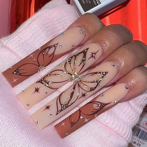 Long Coffin Press On Nails Butterfly Pattern Rhinestone Glitter French Style Trendy Nude Pink Fake Nails Set For Women