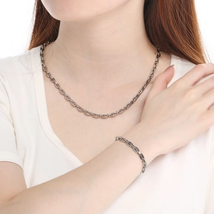 Ensemble collier et bracelet en acier inoxydable argenté poli avec maillons café