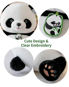 Detailansichten eines süßen Panda-Plüschtiers mit Stickerei, Schwanz und Pfote.