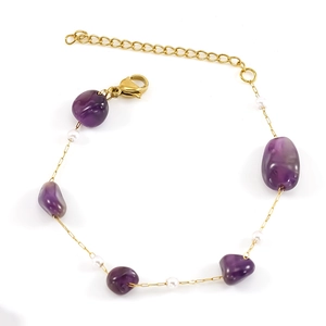 Titanium steel bracelet featuring purple natural stones and pearls on a gold chain