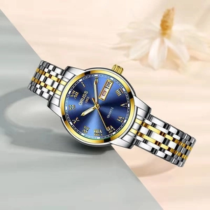 Men's quartz watch featuring a gold-silver stainless steel strap and a blue dial display