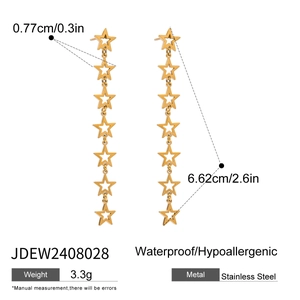 Detailed view of gold star link earrings with measurements and weight specifications