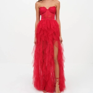 Robe Maxi Sexy Corset Dentelle Bustier Tulle Maille Superposée Volants Fente Haute Ourlet Irrégulier Robe De Soirée