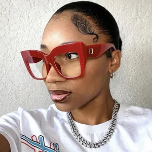 Women's Optical Glasses Oversized Cat Eye Square Frame Blue Light Blocking PC Resin Fashion Rivet Streetwear Eyewear