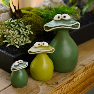 Creative Big Mouth Frog Garden Resin Figurines Pastoral Green Frog Statue For Patio Yard Home Outdoor Decor Decoration