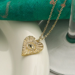 Gold-plated heart pendant necklace with evil eye motif and zircon stones for women
