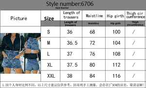 Tabella delle taglie dettagliata per shorts in denim da donna con misure di vita e fianchi