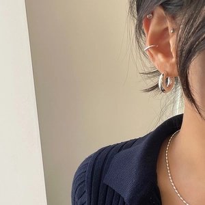 Minimalist 925 sterling silver hoop earrings and bead chain necklace on female model