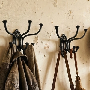 Vintage Cast Iron Wall Hooks Swivel Swing Arms Heavy Duty Retro Industrial Entryway Coat Hat Bag Organizer