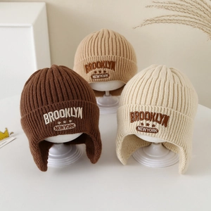 Berretto In Maglia Per Bambini Con Paraorecchie Inverno Caldo Ricamo Brooklyn Berretto Di Lana Spessa Per Bambini